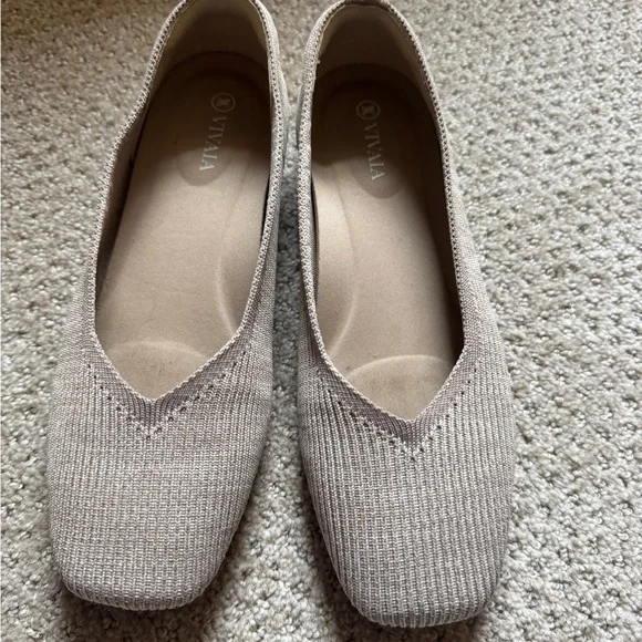 Vivaia Margot flats size 38 in ecru - Picture 3 of 6